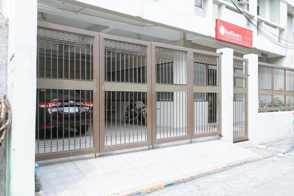 Reddoorz Plus Near Osmena Highway 2 Hotel Manila Ngoại thất bức ảnh