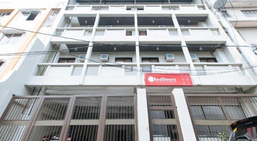 Reddoorz Plus Near Osmena Highway 2 Manila Ngoại thất bức ảnh