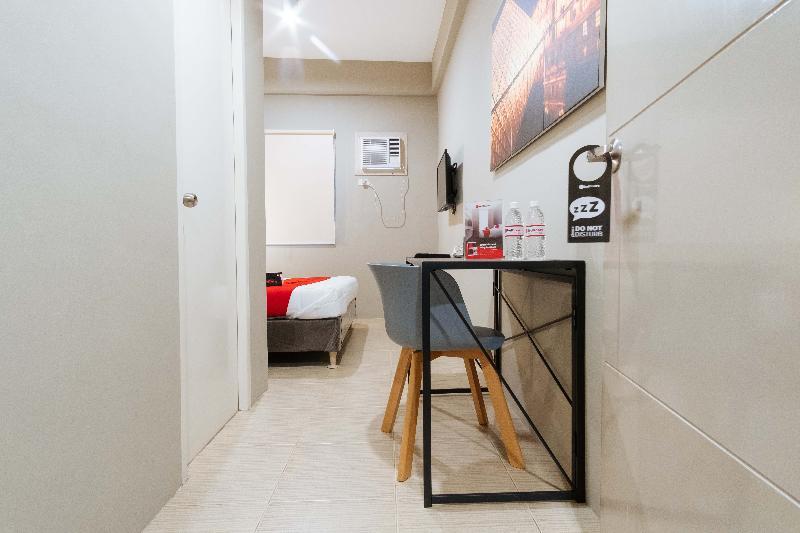 Reddoorz Plus Near Osmena Highway 2 Manila Ngoại thất bức ảnh