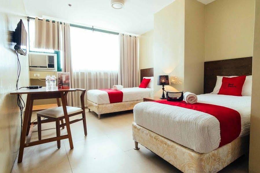 Reddoorz Plus Near Osmena Highway 2 Manila Ngoại thất bức ảnh