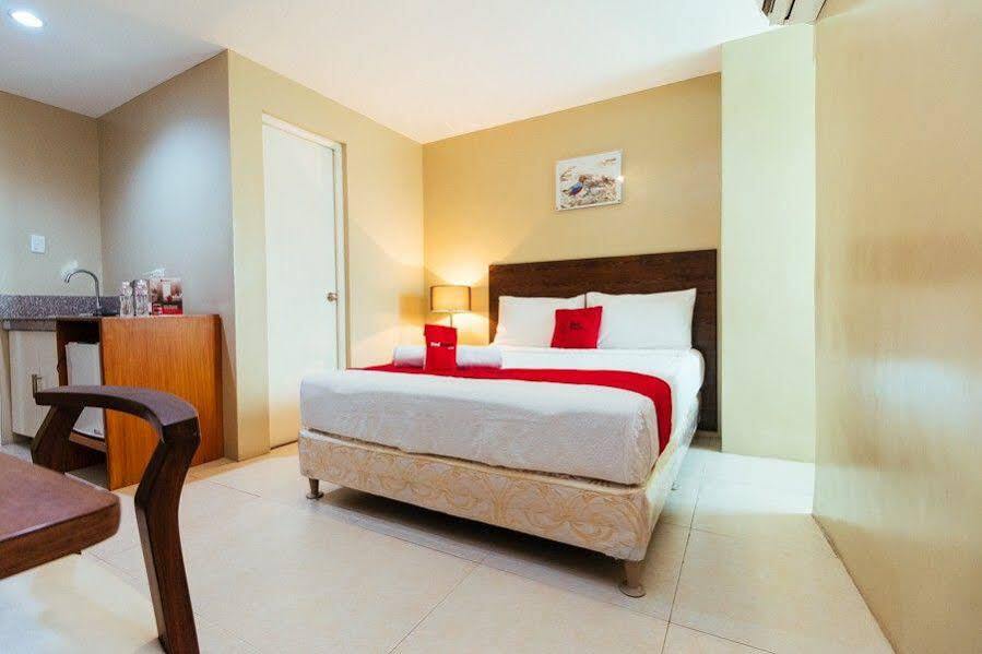 Reddoorz Plus Near Osmena Highway 2 Manila Ngoại thất bức ảnh